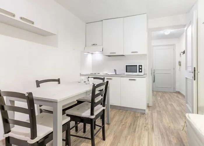 Hostdomus - Perla Grigia *